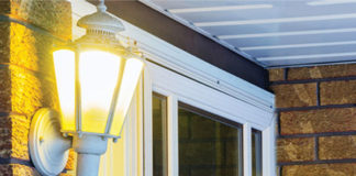 Outside Light Bulbs And Cold Temps