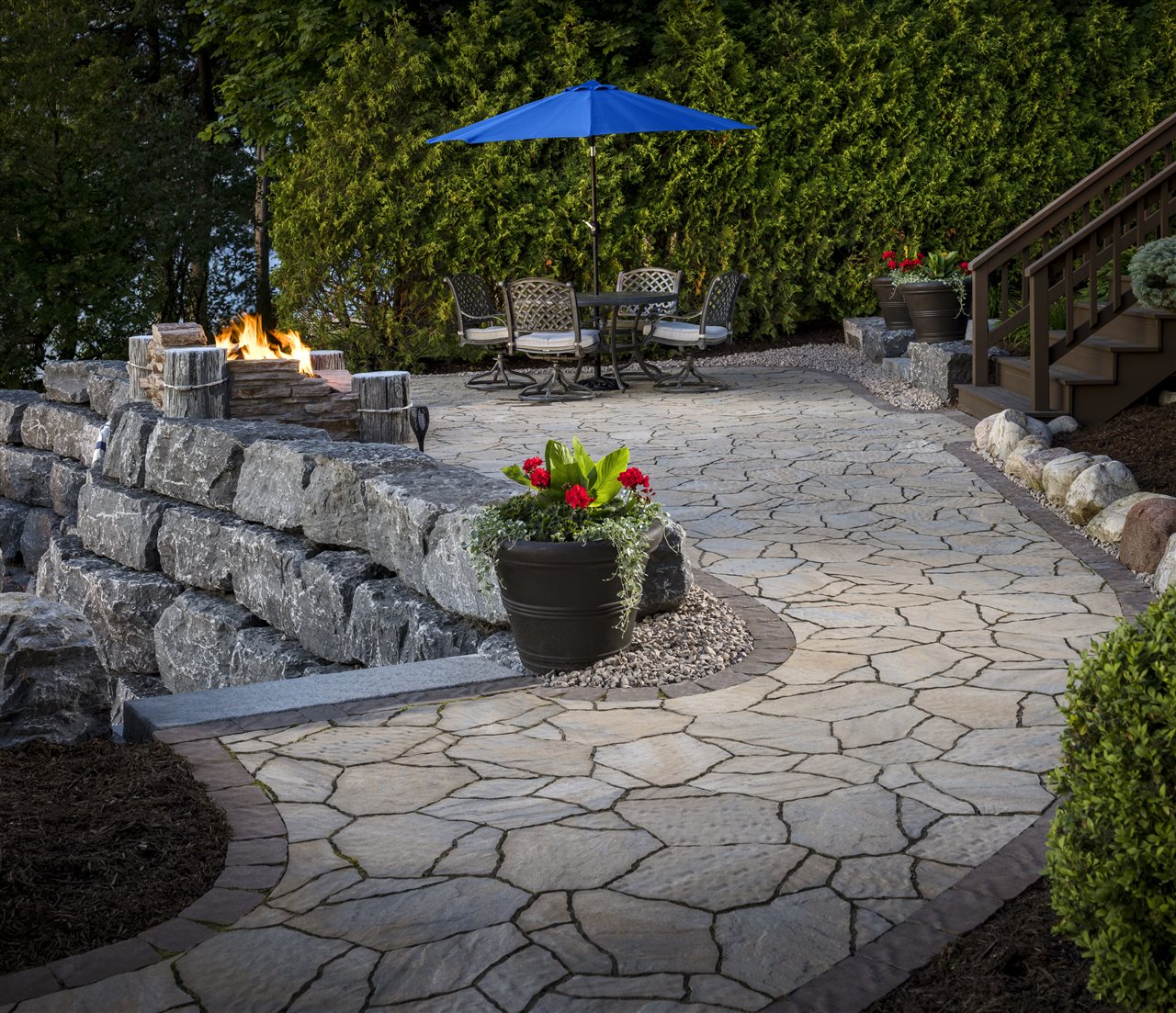 Built-In Outdoor Grill Design Ideas & Inspiration from Belgard