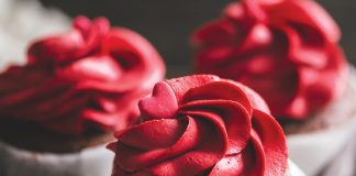 Chocolate Cupcakes with Buttercream Frosting