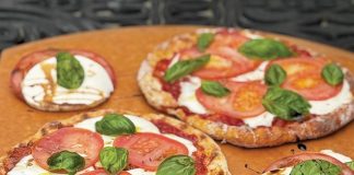 ET Recipe of the Month: Greek Yogurt Pizza