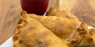 The Baking Coach: Apple Empanadas