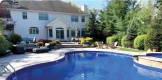 Upclose: Pool Doctor